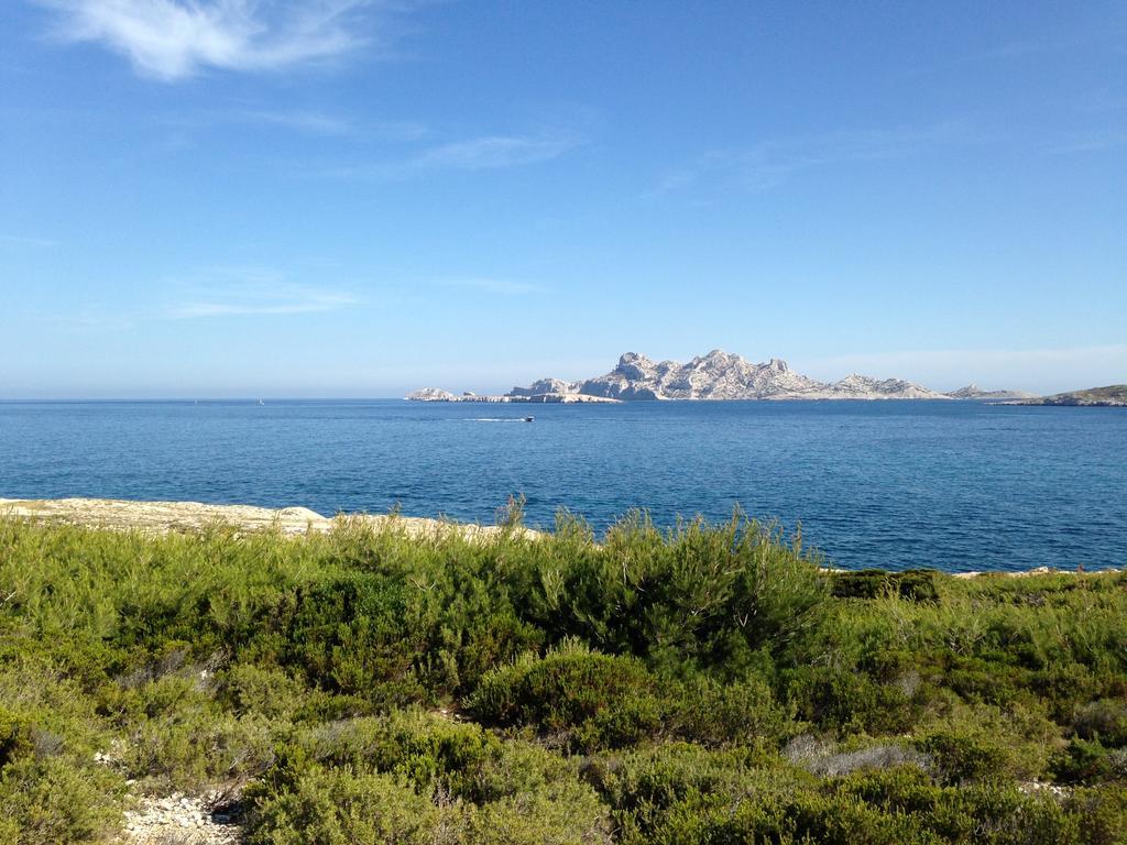 Hotel L'Eau Des Collines Marseille Exteriör bild